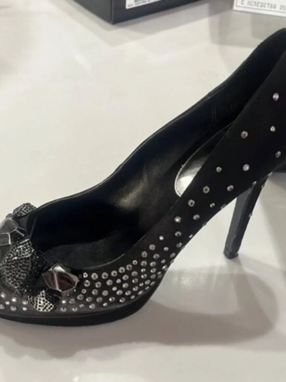 Karen Millen Black Crystal Embellished Peep Toe Heels EU 39 US 8.5